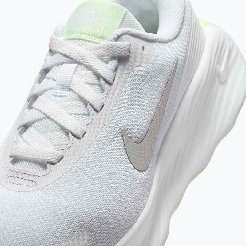 Dámske topánky Nike Promina white/metallic silver/barely volt 15