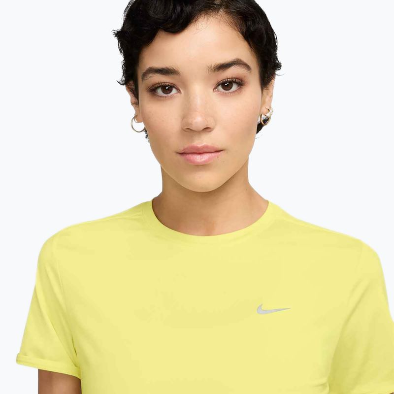 Dámske bežecké tričko Nike Swift Dri-Fit light zitron 3