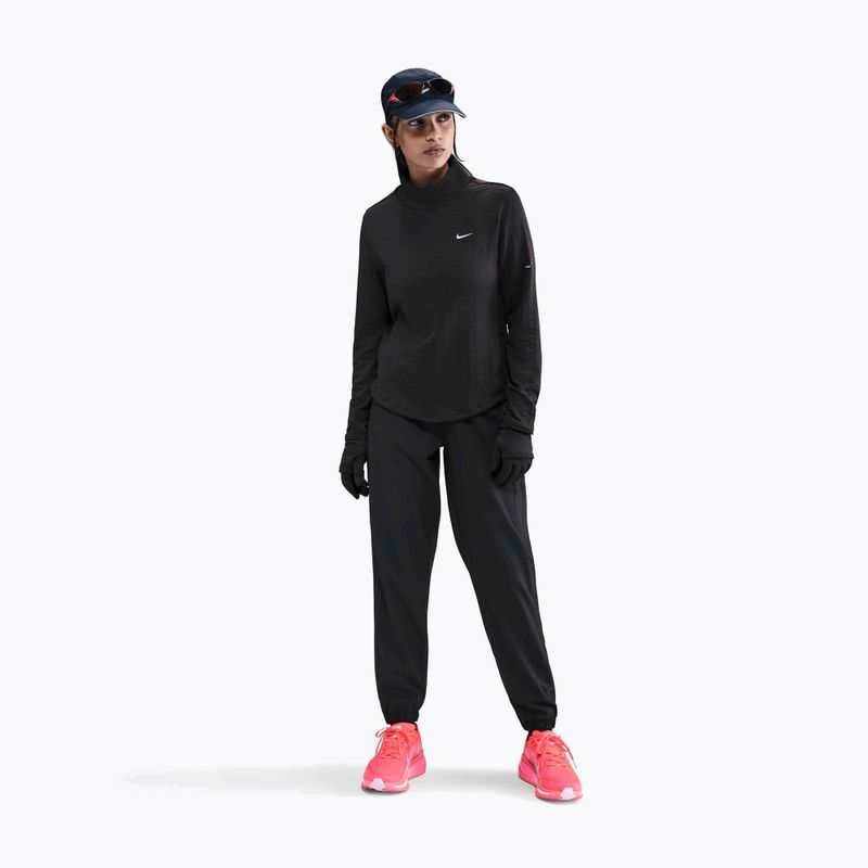 Dámske bežecké tričko longsleeve Nike Swift Therma-Fit Turtle Neck black 2