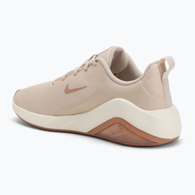 Dámske tréningové topánky Nike Bella 7 pearl white/soft pearl/rose gold 3