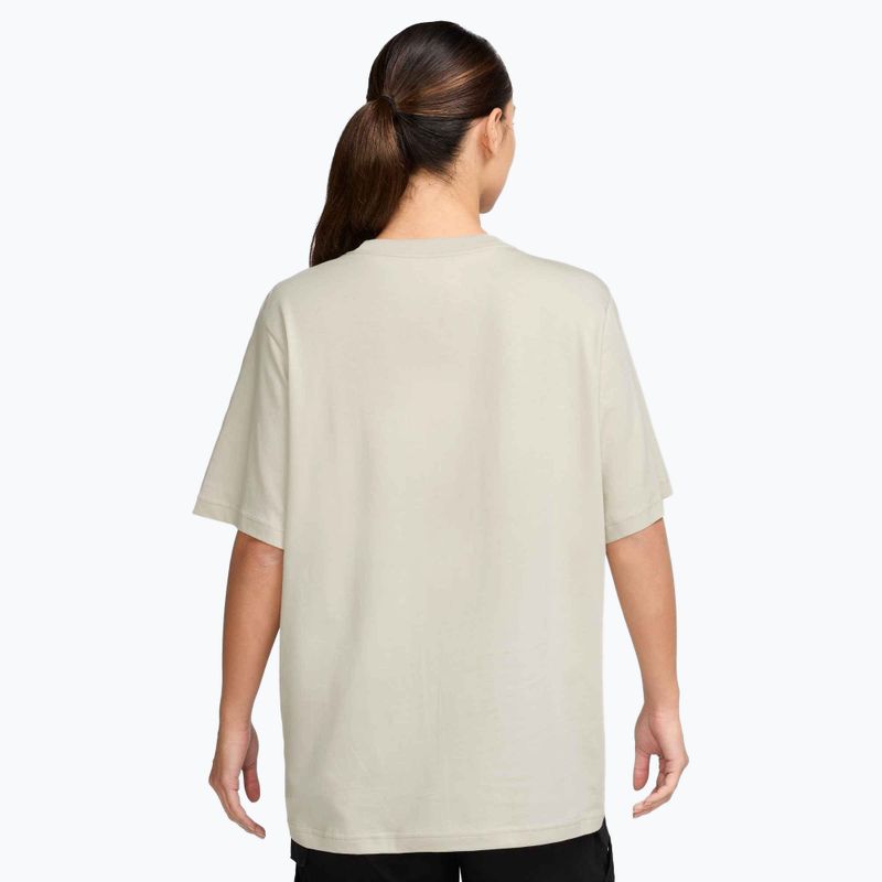 Dámske tričko Nike Sportswear Essential light bone 2