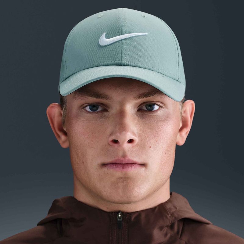 Šiltkovka  Nike Dri-FIT Club cannon/white 7