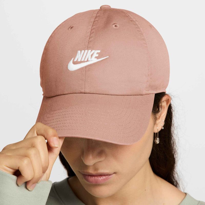 Šiltkovka  Nike Club Unstructured Futura Wash rose gold/white 4