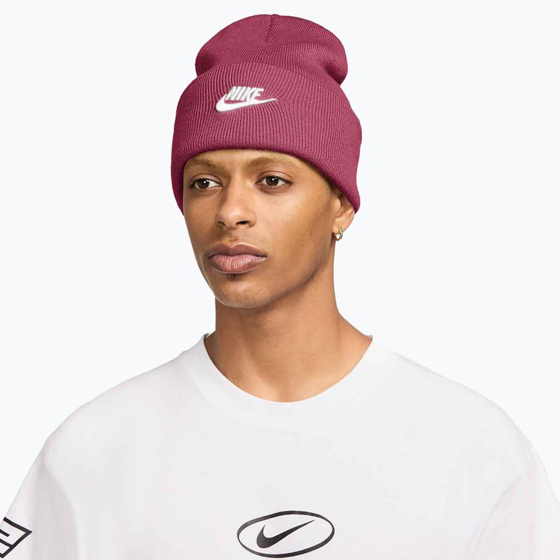 Zimná čiapka Nike Peak Futura Beanie sweet beet/white