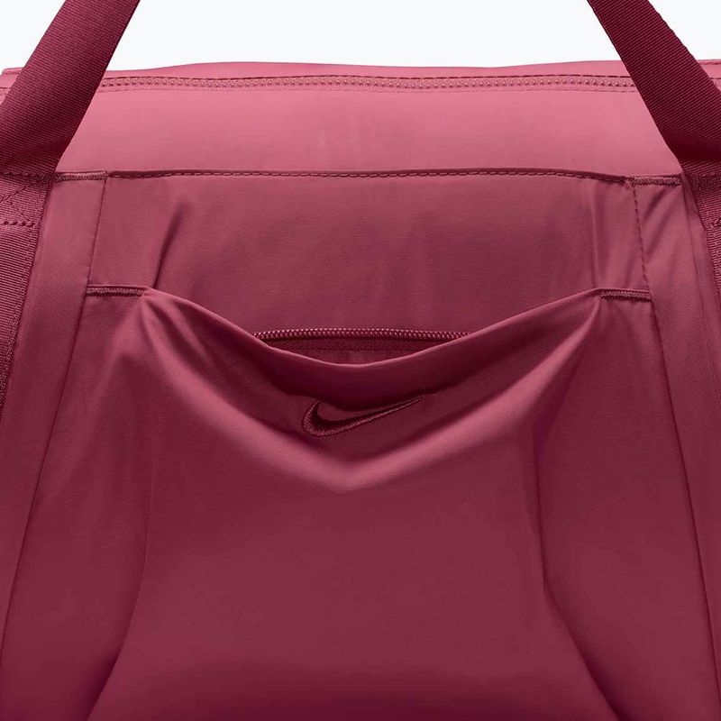 Tréningová taška Nike One 35 l sweet beet/sweet beet/sweet beet 6
