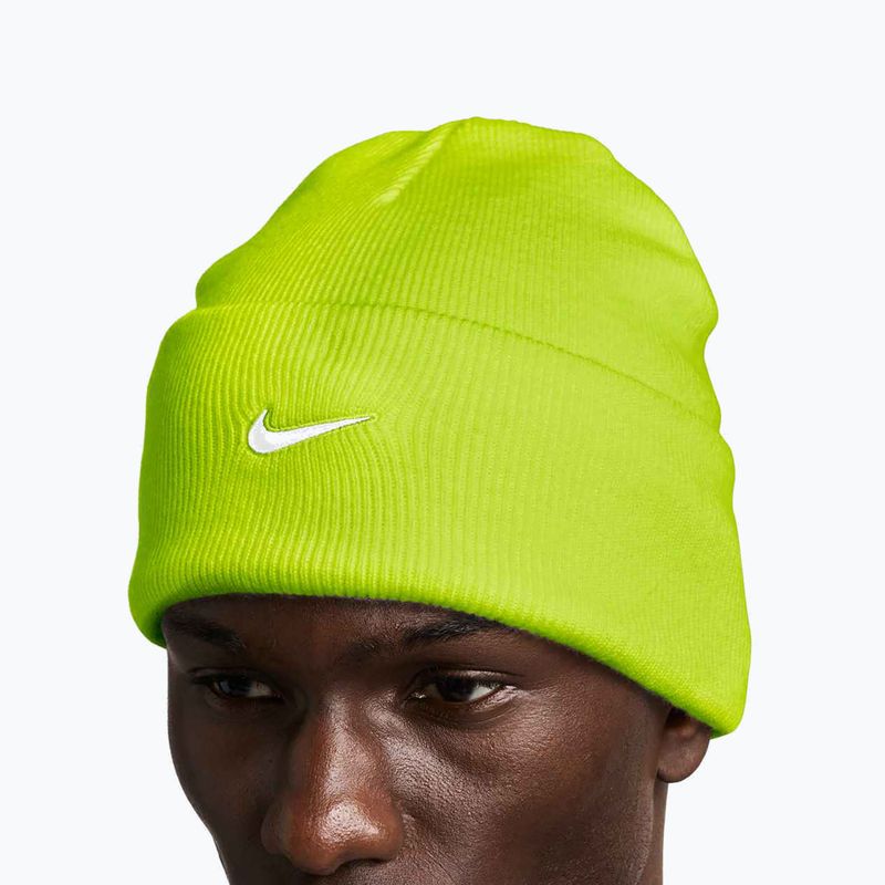 Zimná čiapka Nike Peak Swoosh Beanie cyber/white 5