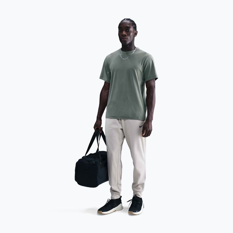 Pánske tričko Nike Dri-Fit UV Hyverse clay green/clay green 2