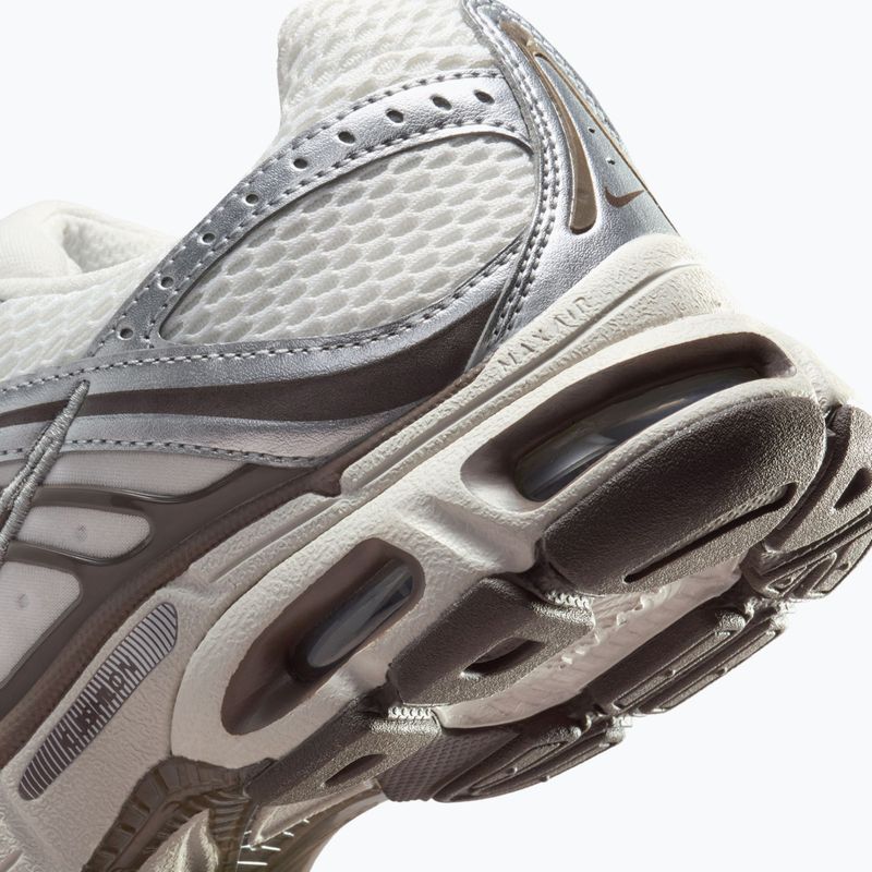 Dámske topánky Nike Air Max Moto 2K phantom/metallic silver/baroque brown 4