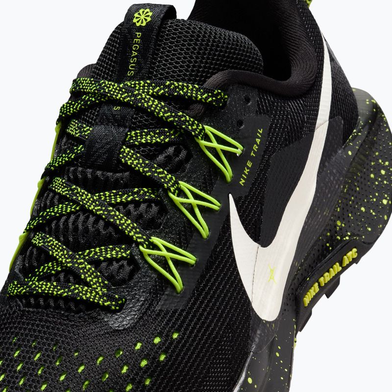 Dámske bežecké topánky Nike Pegasus Trail 5 black/volt ice/phantom 15