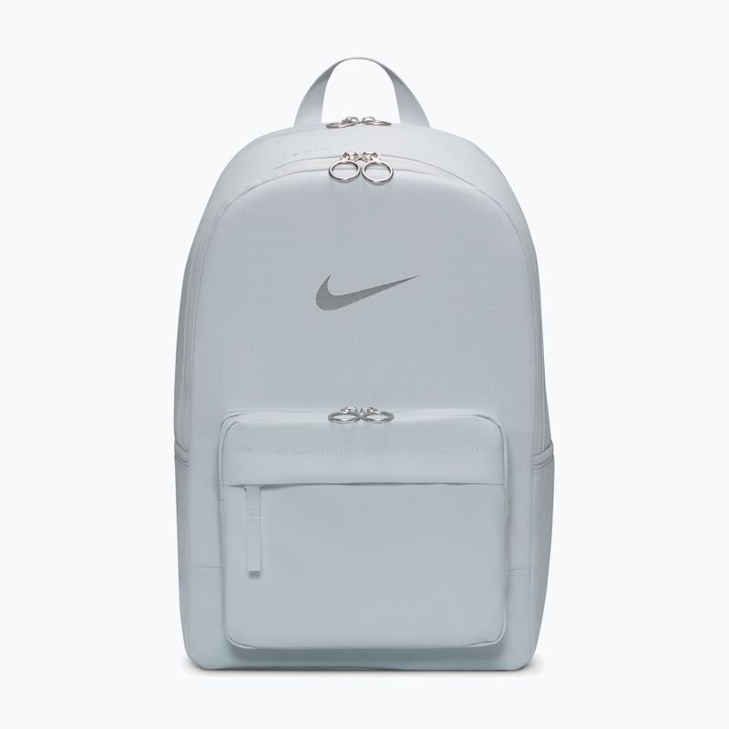 Mestský batoh Nike Heritage 23 l pure platinum/metallic silver