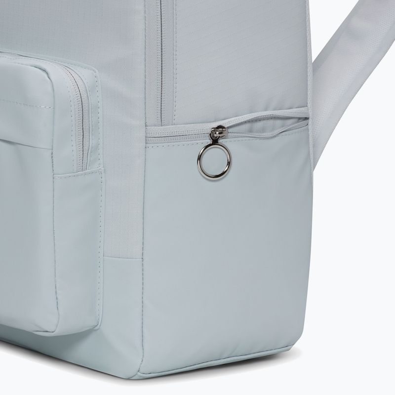 Mestský batoh Nike Heritage 23 l pure platinum/metallic silver 7