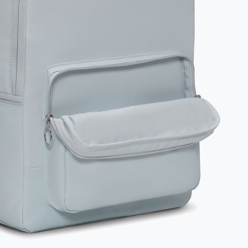 Mestský batoh Nike Heritage 23 l pure platinum/metallic silver 9