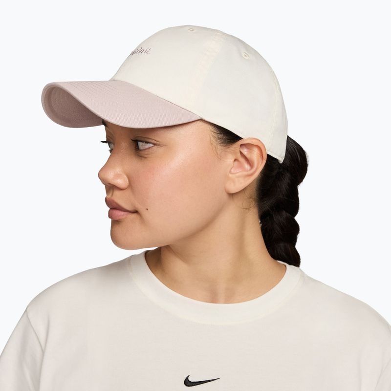 Šiltovka Nike Club Unstructured JDI sail/particle rose/particle rose 3