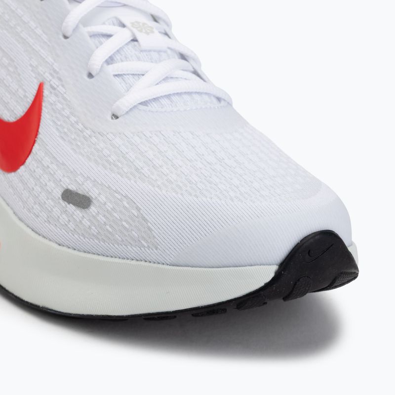 Pánske bežecké topánky NikeJourney Run white/spruce aura/bright crimson 7