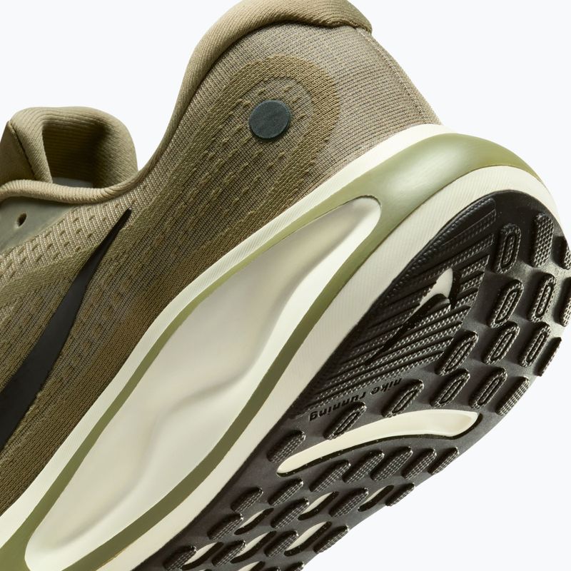 Pánska bežecká obuv NikeJourney Run silver sage/black spruce/phantom/black 9