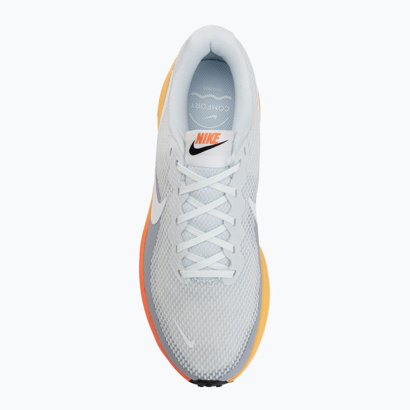 Pánske bežecké topánky Nike Revolution 8 off white/wolf grey/topaz gold/white 5