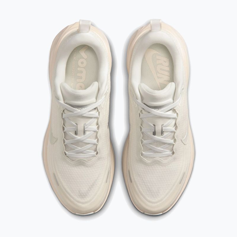 Dámske bežecké topánky Nike Vomero Plus ESS summit white/phantom/pure platinum/chalk 7