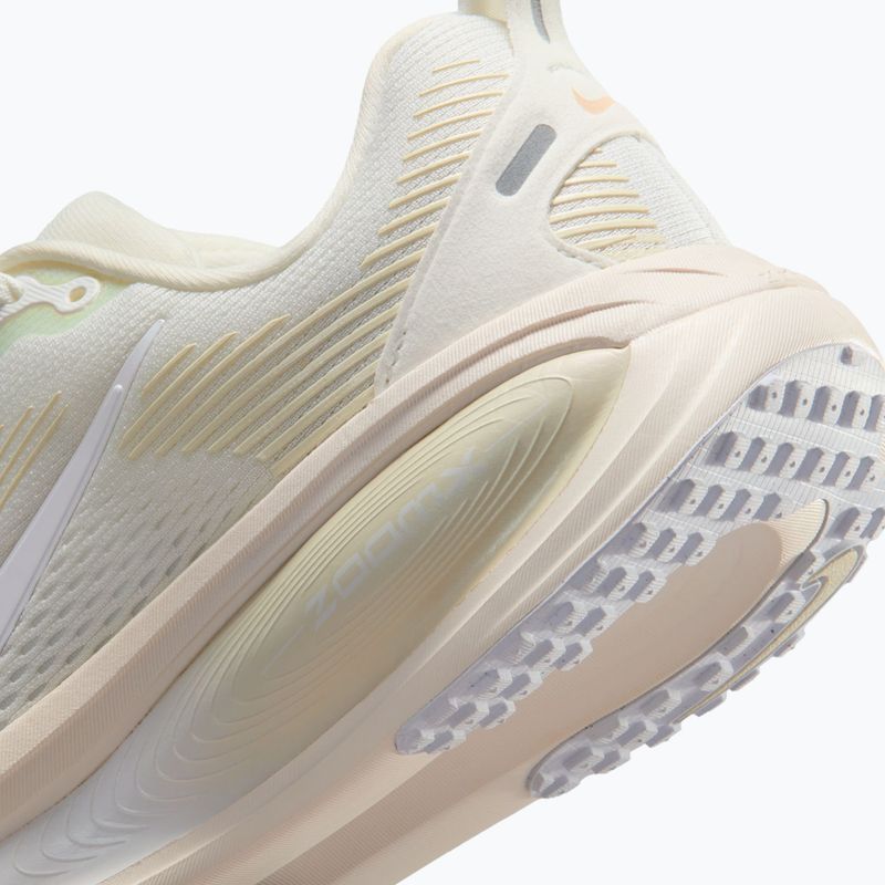Dámske bežecké topánky Nike Vomero 18 ESS summit white/chalk/sea glass/white 9