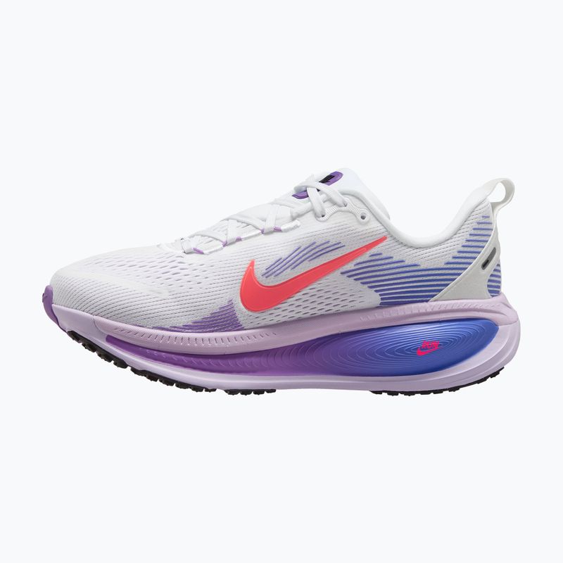 Dámske bežecké topánky Nike Vomero 18 white/violet mist/sapphire/hot lava 2