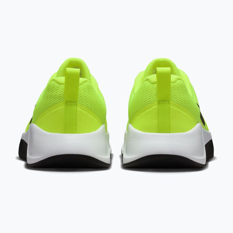 Pánske tréningové topánky Nike MC Trainer 3 volt/white/black 4