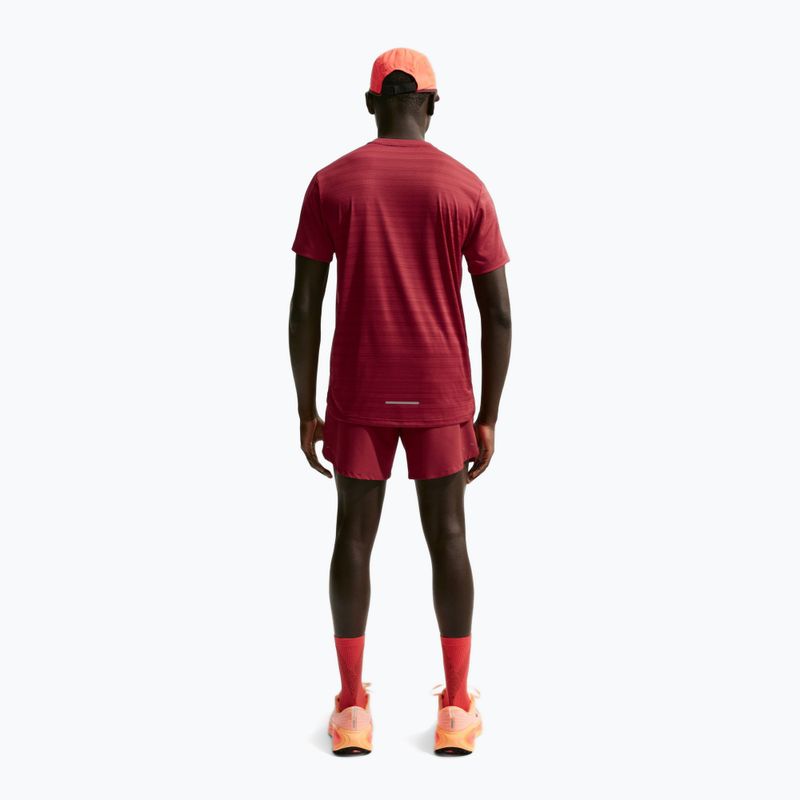 Pánske bežecké šortky Nike Stride Dri-Fit Brief-Lined 7" team crimson 3