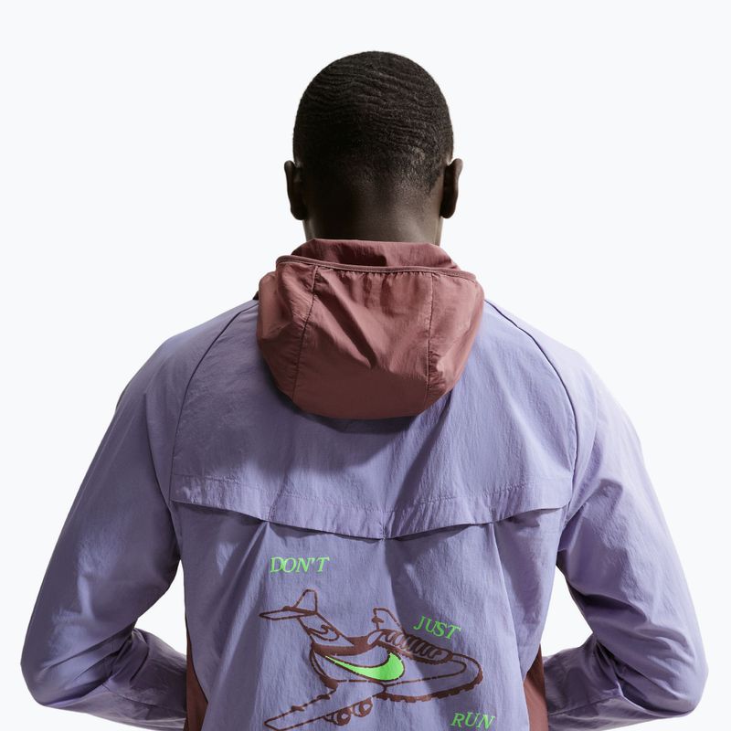 Pánska bežecká bunda Nike Fly Nike Stride iron purple/tattoo 4