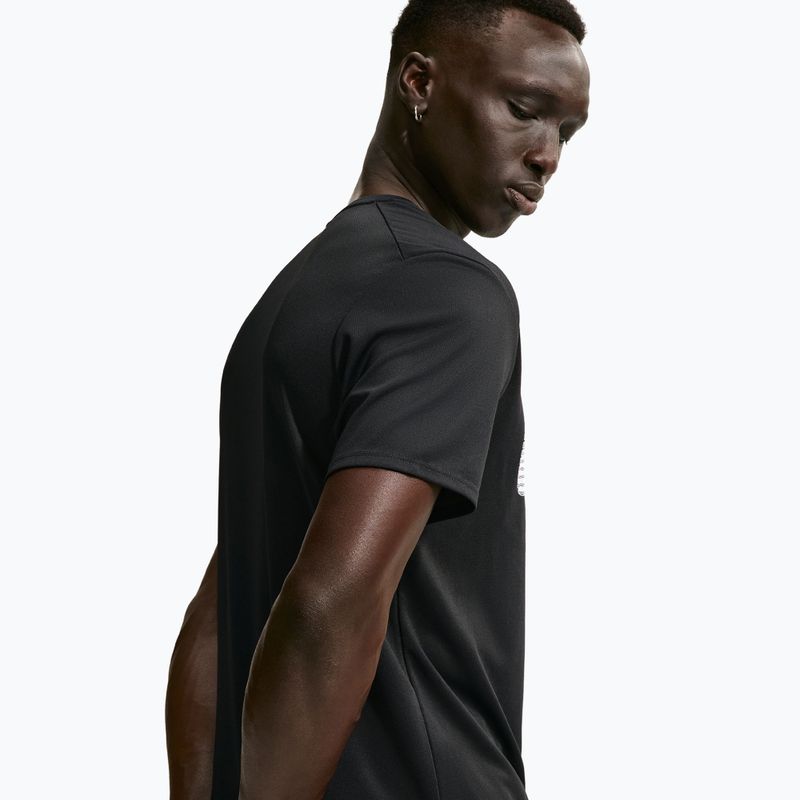 Pánske bežecké tričko Nike Miler Dri-Fit UV black/white 4