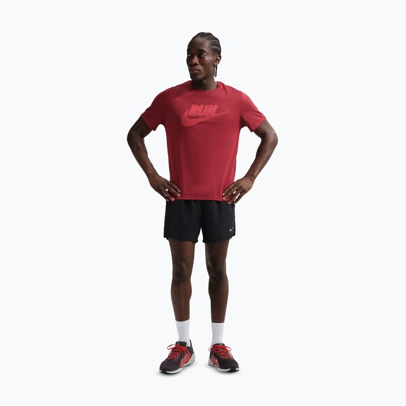Pánske bežecké tričko Nike Miler Dri-Fit UV team crimson/light crimson 2
