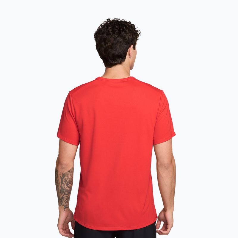 Pánske bežecké tričko Nike Miler Dri-Fit UV light crimson 3