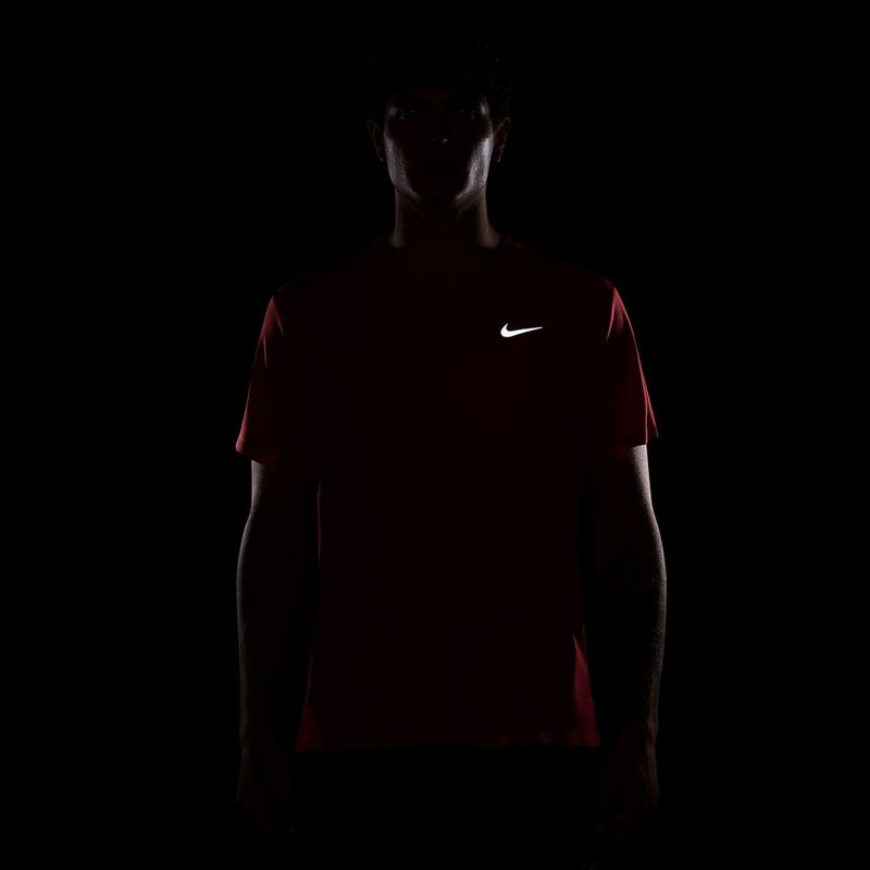 Pánske bežecké tričko Nike Miler Dri-Fit UV light crimson 7