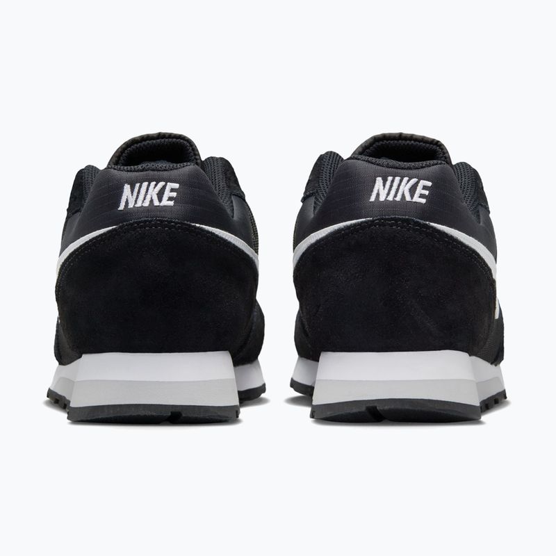 Dámske topánky Nike MD Runner 2 black/wolf grey/white 4