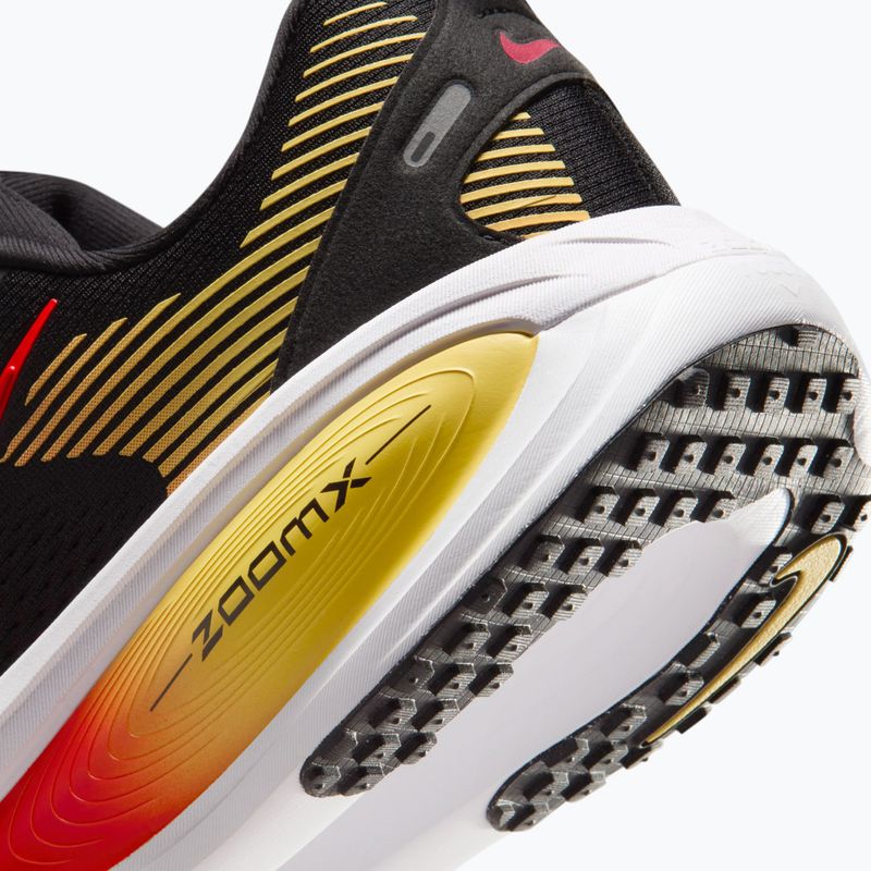 Pánske bežecké topánky Nike Vomero 18 black/light crimson/bright crimson 9