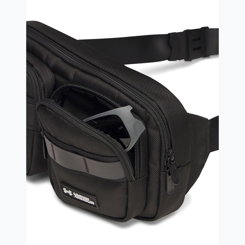 Ľadvinka Under Armour Triumph Crossbody black/halo gray 4