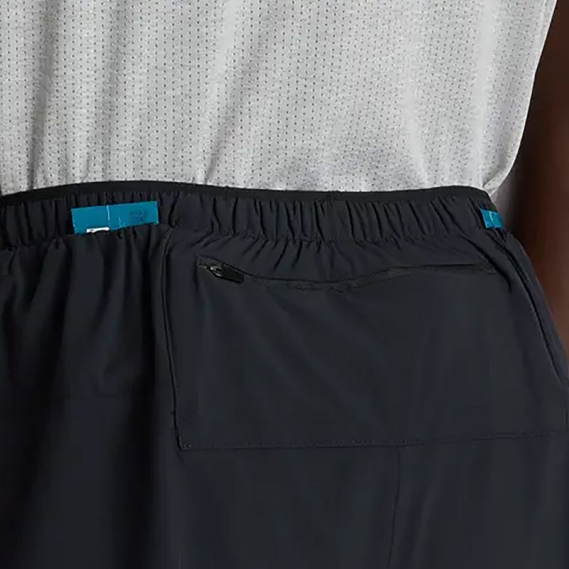 Pánske bežecké šortky New Balance Run Essentials 5" black 5