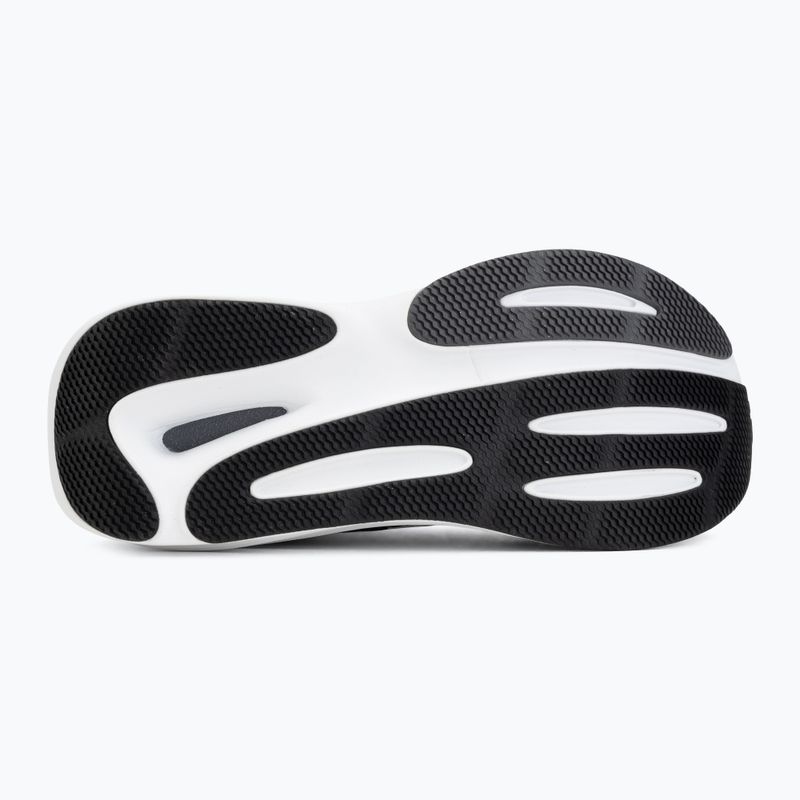 Pánske bežecké topánky   New Balance Fresh Foam 860's V15 black/ 103 white 4