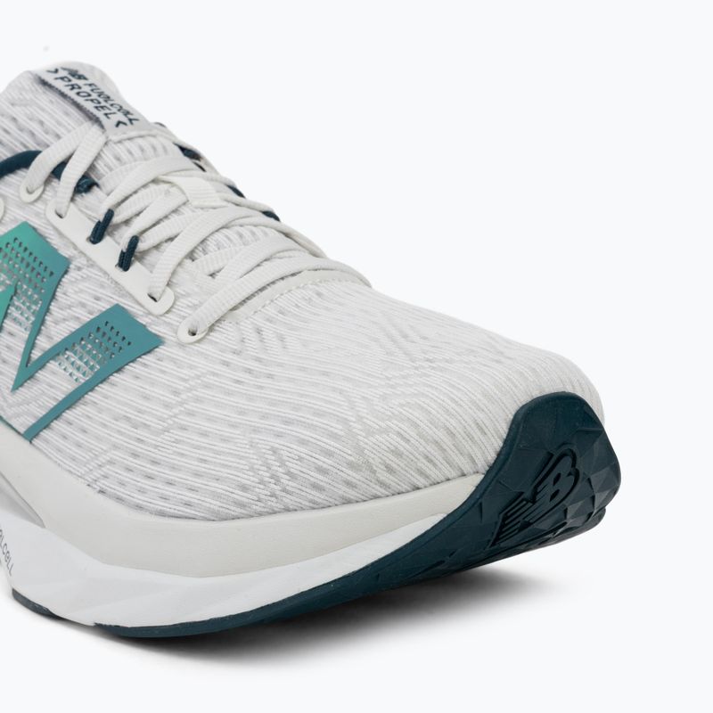 Pánske bežecké topánky   New Balance FuelCell Propel v5 grey matter/team navy 7