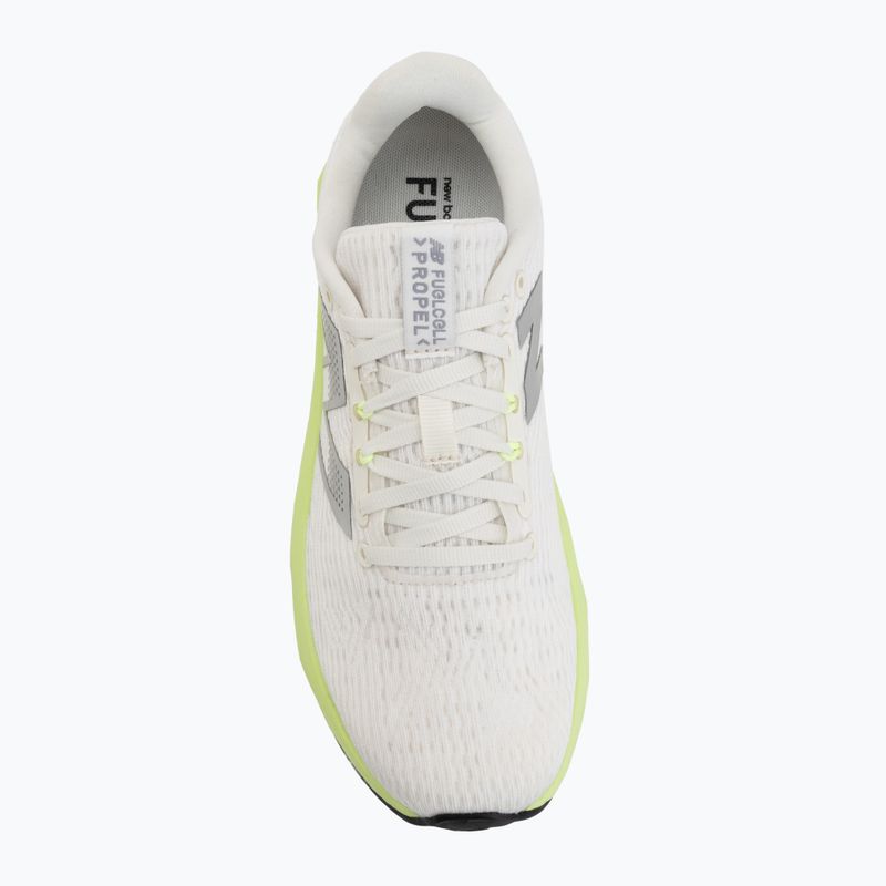 Dámske bežecké topánky  New Balance FuelCell Propel V5 sea salt/afterglow 5