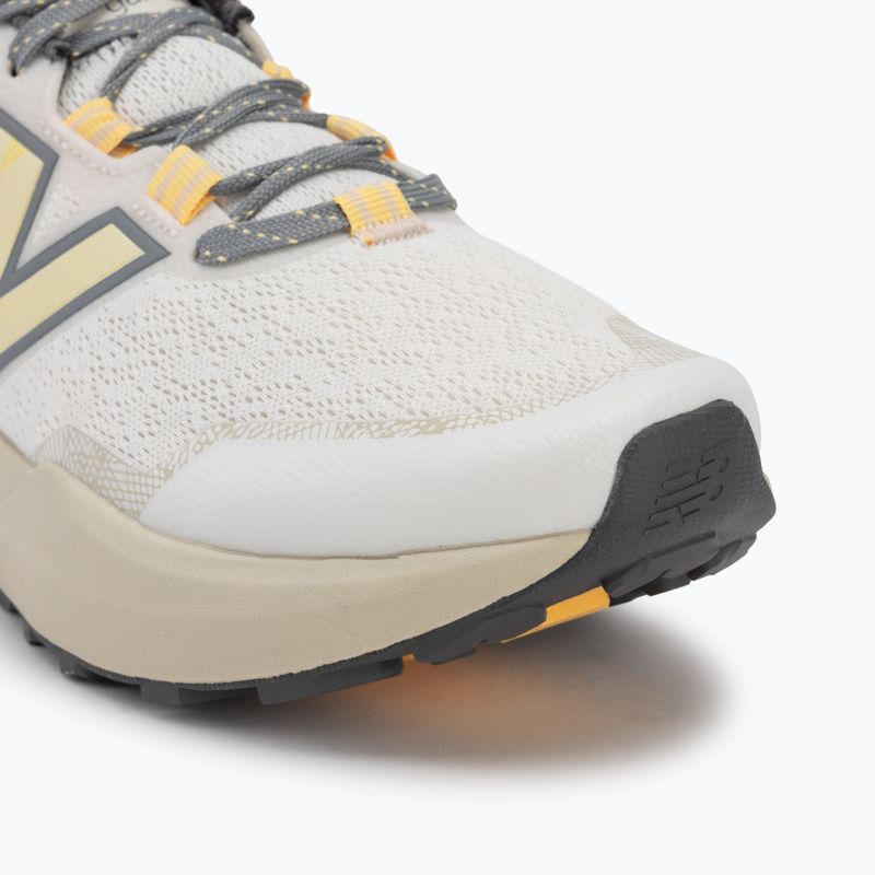 Dámske bežecké topánky New Balance Fresh Foam Garoe V2 sea salt/white peach/timberwolf 7