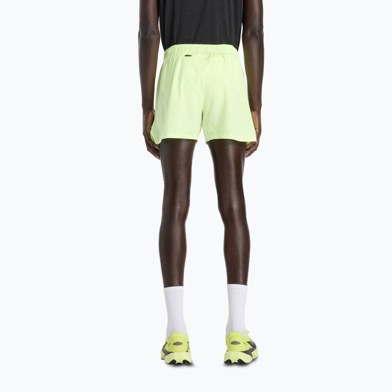 Pánske šortky New Balance RC Seamless 5" afterglow 3