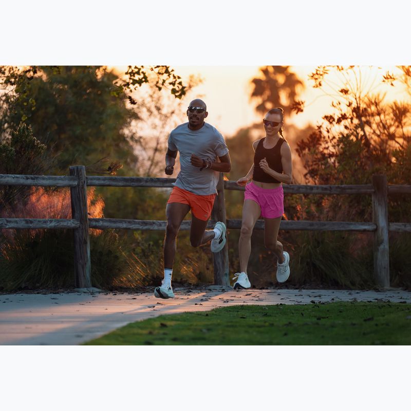 Dámske šortky New Balance RC Seamless 3" pink heat 11