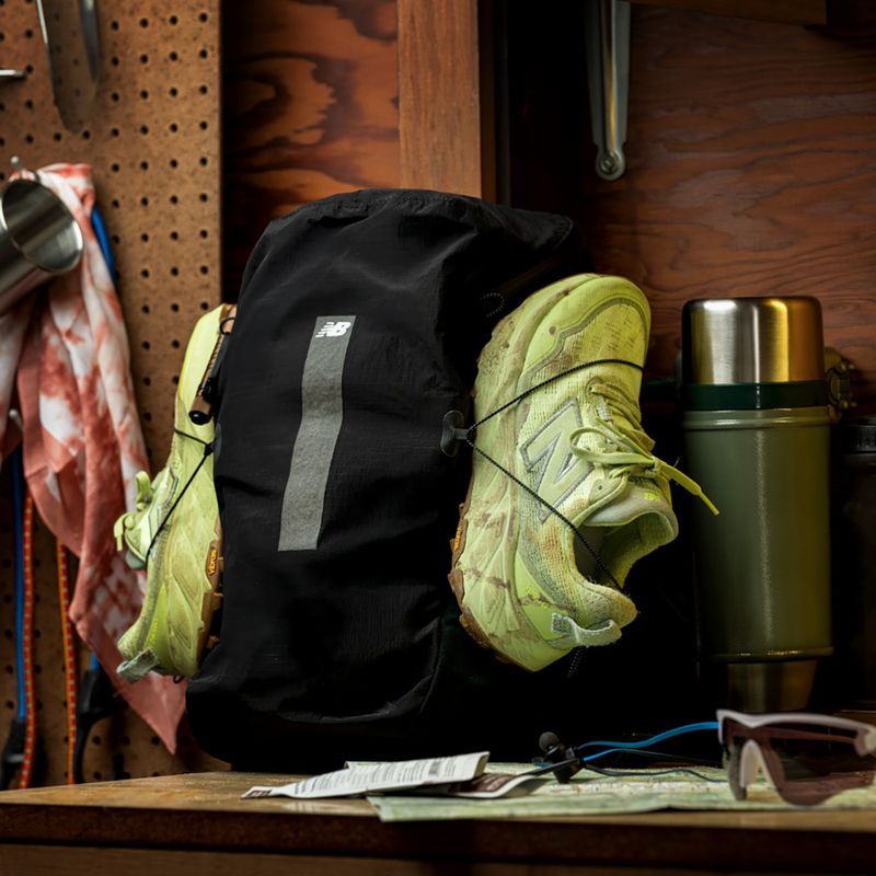 Dámske bežecké topánky New Balance Fresh Foam X Hierro V9 afterglow/mosaic green 9