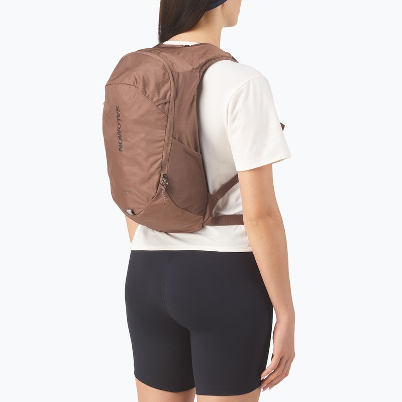 Turistický batoh Salomon Trailblazer 10 mustang/black coffee 3