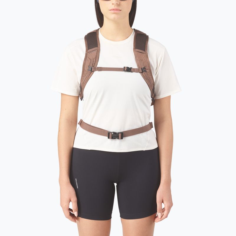 Turistický batoh Salomon Trailblazer 10 mustang/black coffee 4