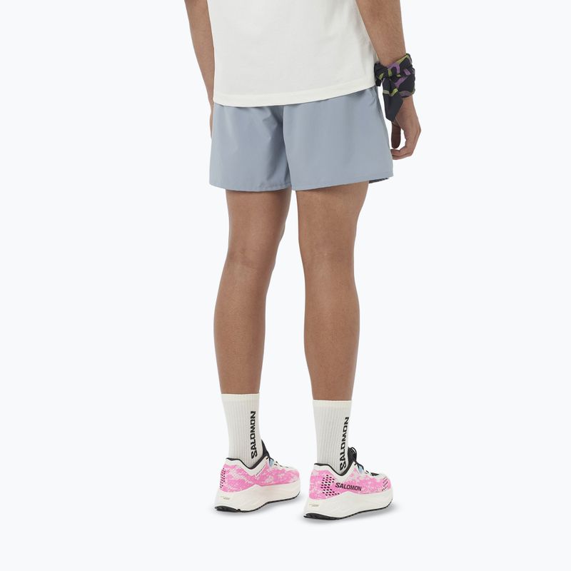 Pánske bežecké šortky Salomon SHAKEout Core 5" trade winds 2