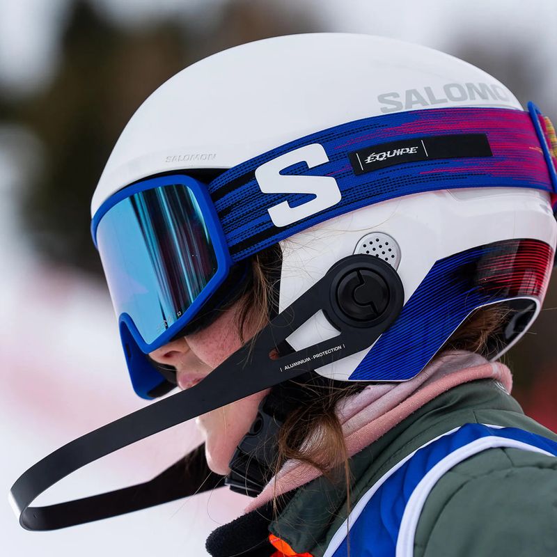 Detská lyžiarska prilba Salomon Equipe Fis + Chinguard Jr white/race blue 7