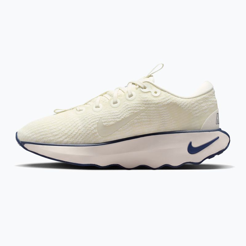 Dámske topánky Nike Motiva sail/coconut milk/midnight navy 2