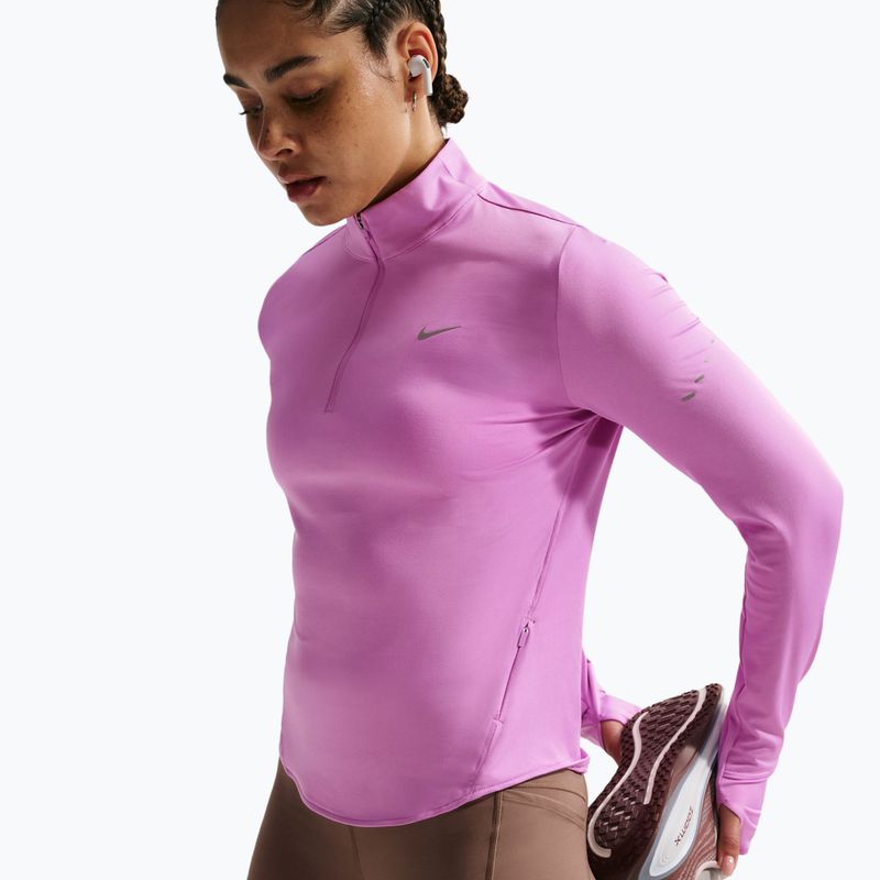 Dámska bežecká mikina Nike Swift Dri-FIT UV 1/4-Zip light magenta 4