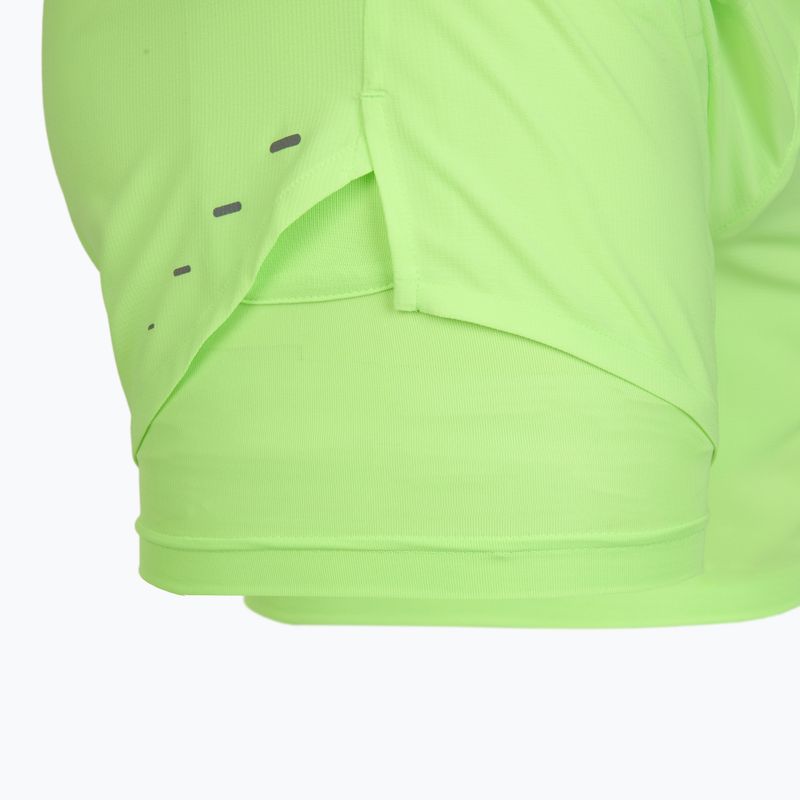 Pánske bežecké šortky Nike Stride Dri-Fit 2in1 7" lime blast 10
