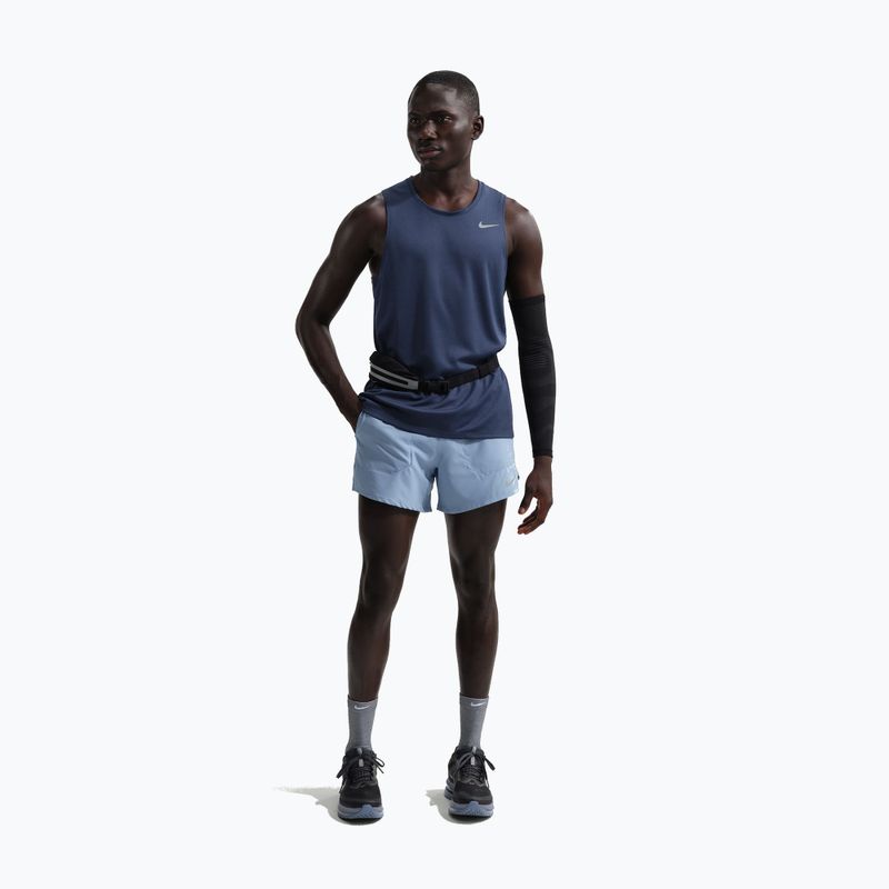 Pánske šortky Nike Stride Dri-Fit s podšívkou 5" pracovná modrá 2