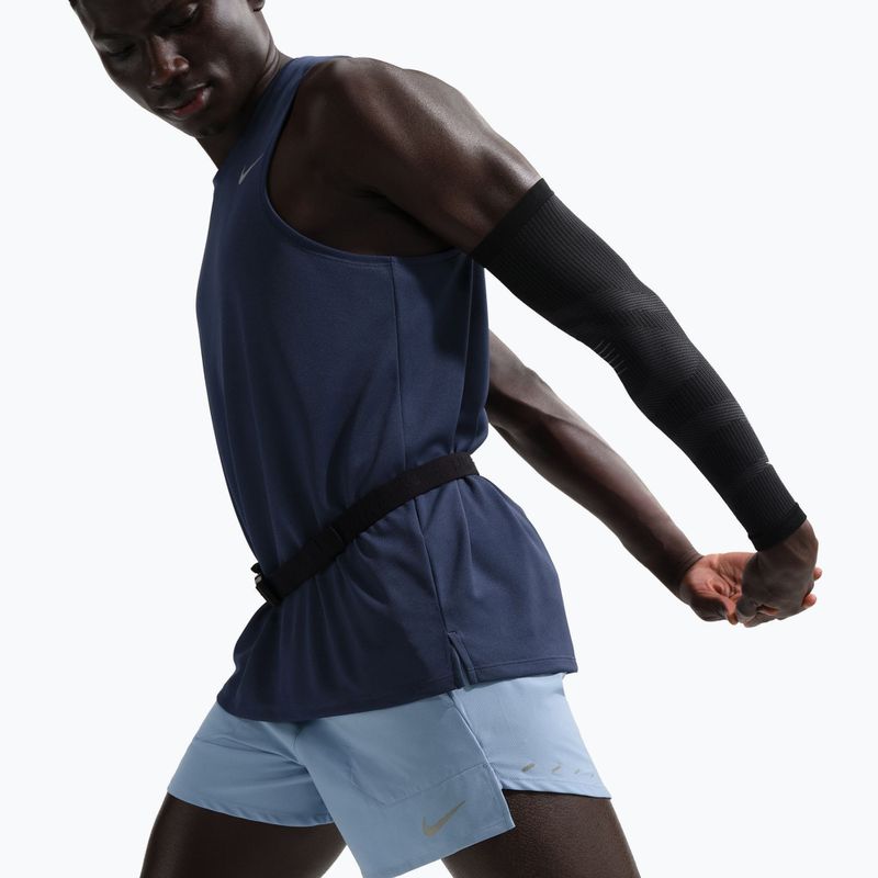Pánske šortky Nike Stride Dri-Fit s podšívkou 5" pracovná modrá 5